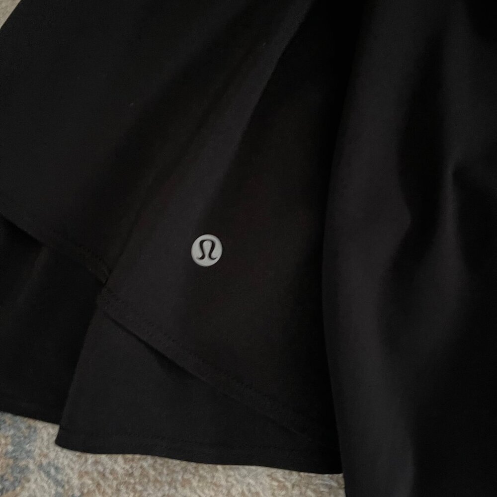 Lululemon Black Tennis Skirt - Size 14